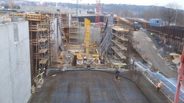 EXKURZE NA STAVBU ZA TÉMĚŘ 6 MILIARD KORUN EXKURZE NA STAVBU ZA TÉMĚŘ 6 MILIARD KORUN