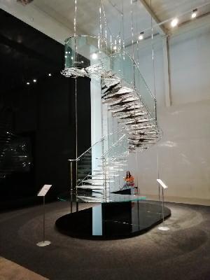 JOSEF ŠÍMA A JEHO VYSOKÁ HRA, ŠÍLENÝ HEDVÁBNÍK ZIKA ASCHER A EVA JIŘIČNÁ, PRVNÍ DÁMA ČESKÉ ARCHITEKTURY JOSEF ŠÍMA A JEHO VYSOKÁ HRA, ŠÍLENÝ HEDVÁBNÍK ZIKA ASCHER A EVA JIŘIČNÁ, PRVNÍ DÁMA ČESKÉ ARCHITEKTURY