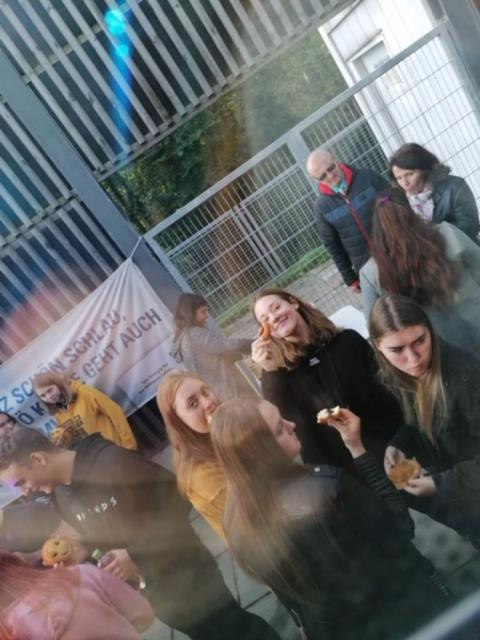 VÍDEŇ NENÍ JEN SACHR A KÁVA VÍDEŇ NENÍ JEN SACHR A KÁVA