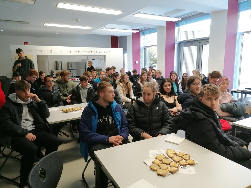 Exkurze Linz 7. 12. 2023 Exkurze Linz 7. 12. 2023