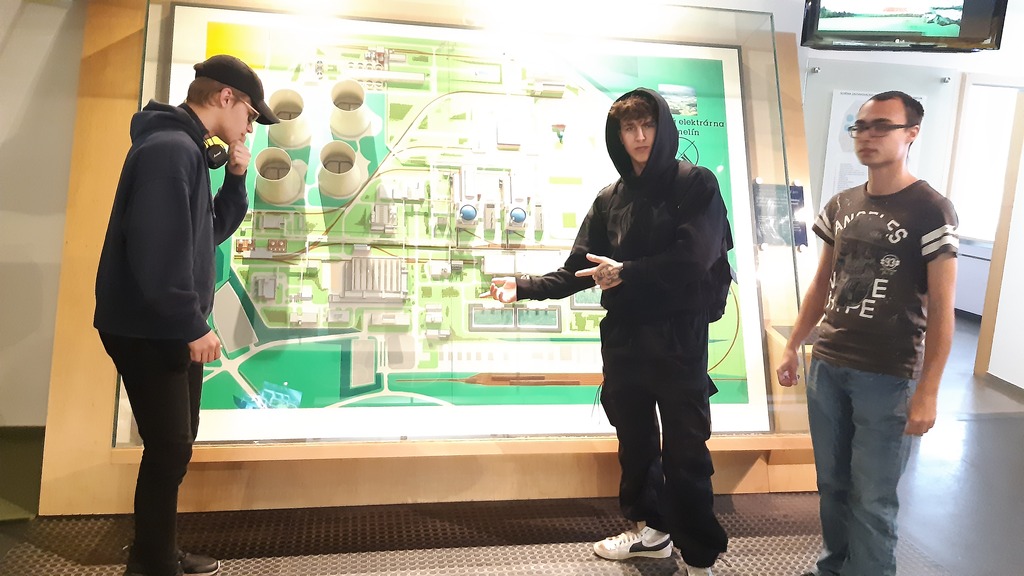 JADERNÁ ELEKTRÁRNA ZBLÍZKA JADERNÁ ELEKTRÁRNA ZBLÍZKA