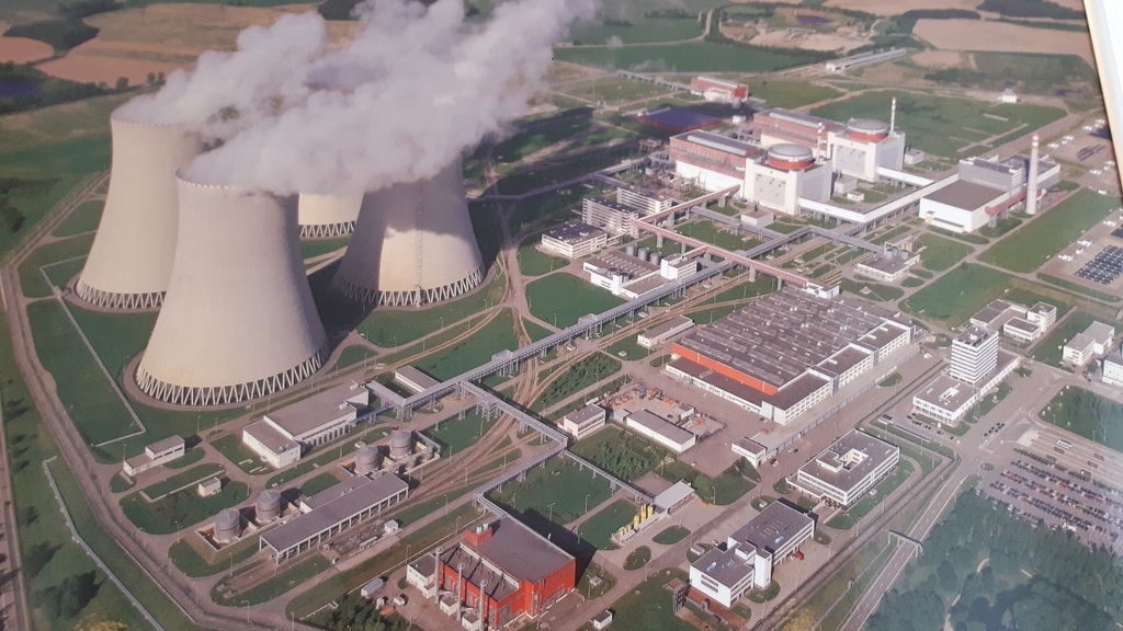 JADERNÁ ELEKTRÁRNA ZBLÍZKA JADERNÁ ELEKTRÁRNA ZBLÍZKA