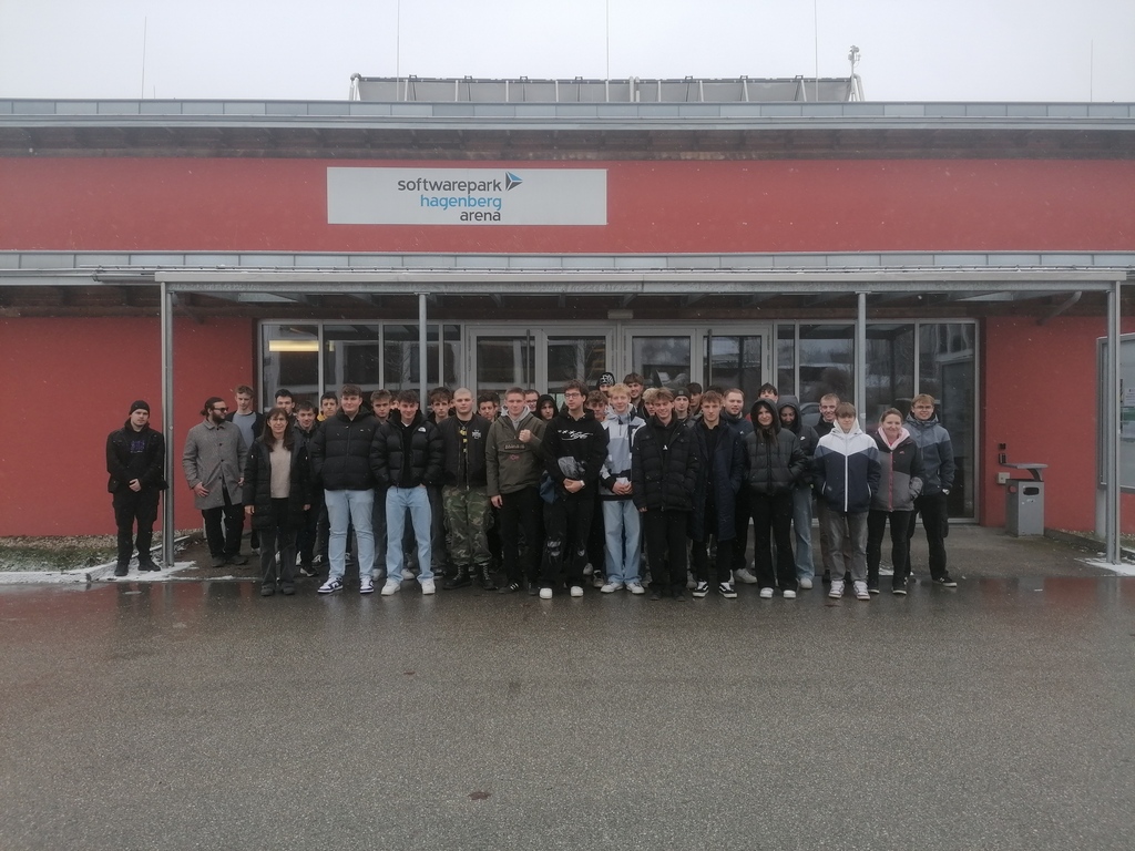 JINÝ KRAJ, JINÝ MRAV