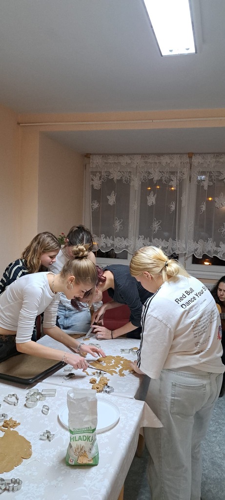 VÍTÁNÍ ADVENTU NA DM