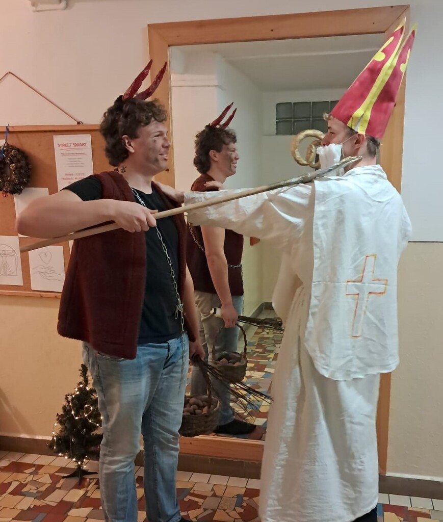 MIKULÁŠSKÁ INVAZE NA DM.