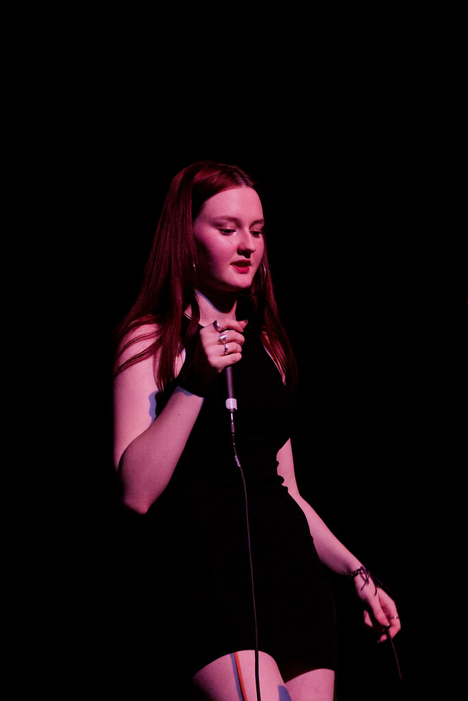 NÁVRAT DO PŘEDVÁNOČNÍHO ČASU