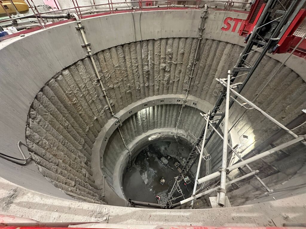 PRAHA, NEJEN HISTORICKÁ