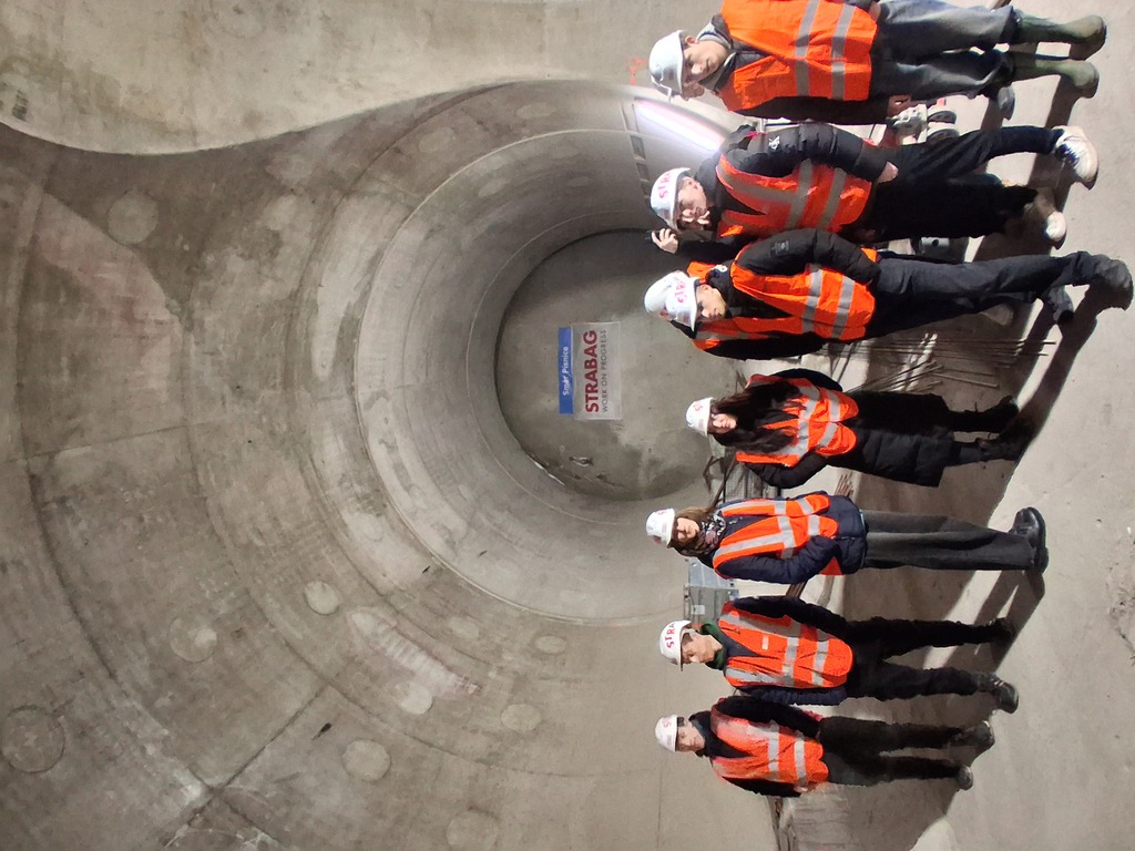 PRAHA, NEJEN HISTORICKÁ