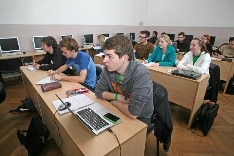 VYBAVENÍ ŠKOLY VYBAVENÍ ŠKOLY