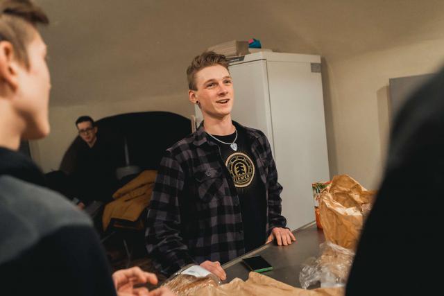 VÝSTAVA STUDENTI NA HRADĚ2 VÝSTAVA STUDENTI NA HRADĚ2